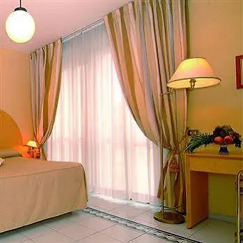 Hotel Grand