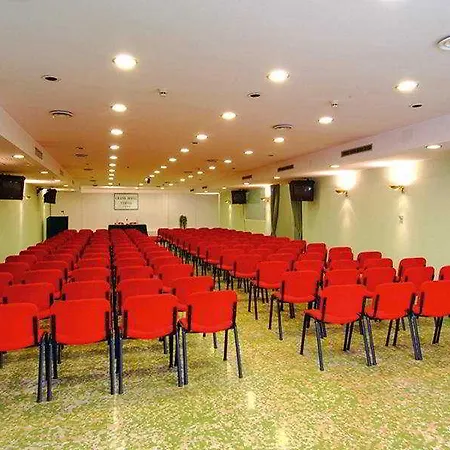Grand Hotel 4*
